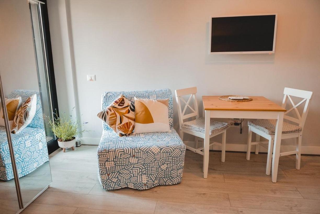 Seaside Studio Blue Bike Mamaia Esterno foto